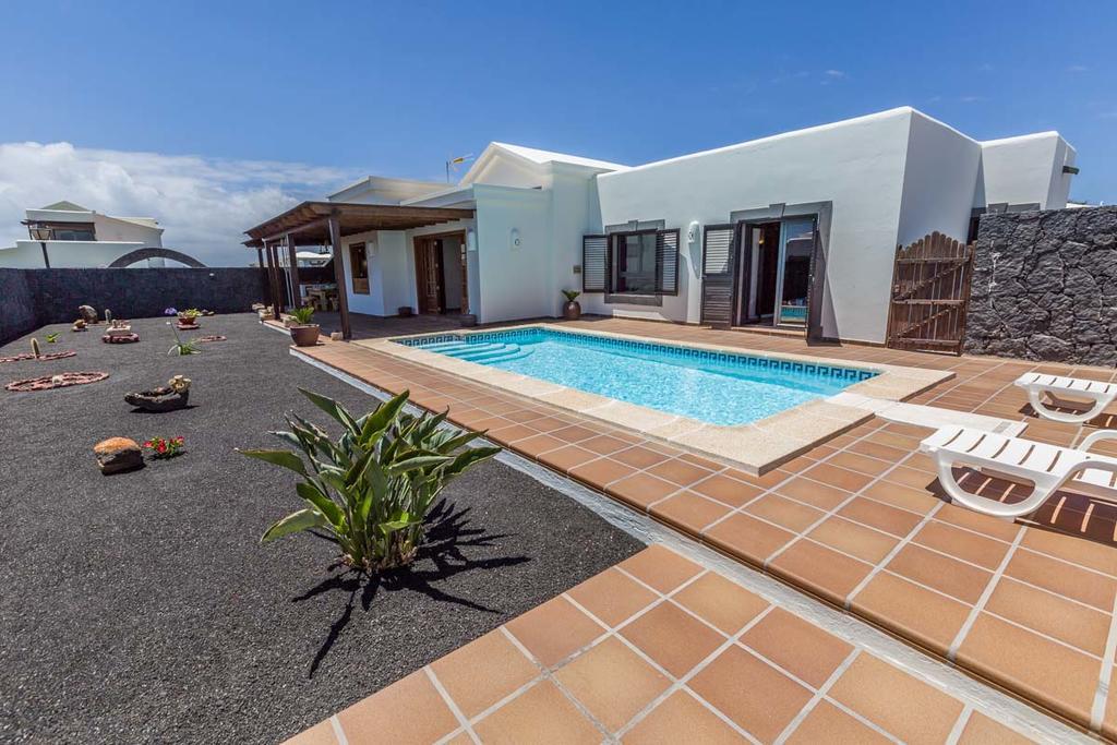 Villa El Faro Playa Blanca  Exterior photo